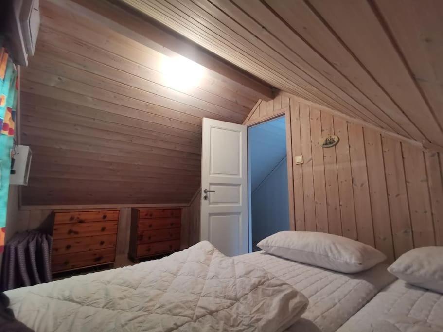 Ferie Pa Bryggekanten I Kristiansand, Flekkeroy Exterior foto