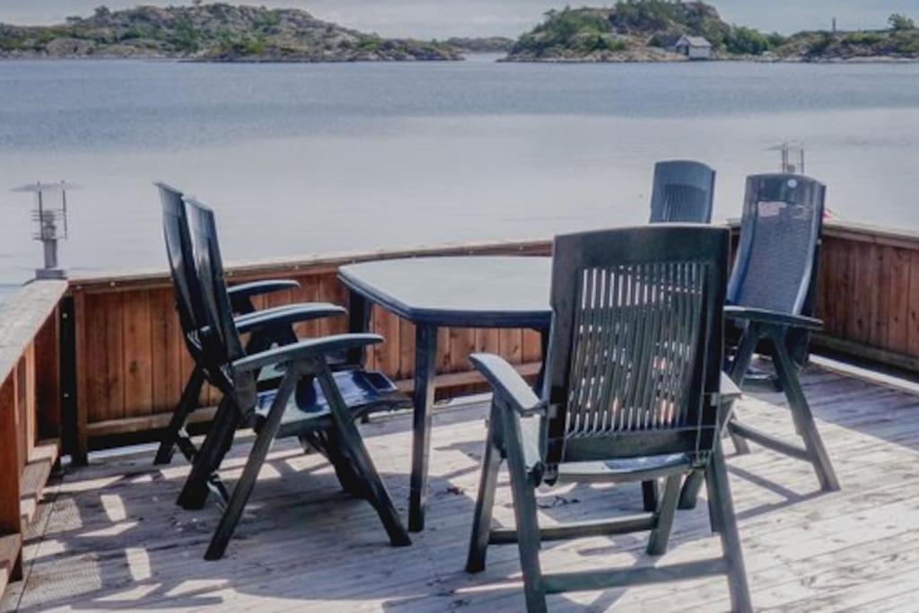 Ferie Pa Bryggekanten I Kristiansand, Flekkeroy Exterior foto